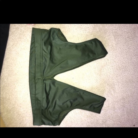 Victoria Secret Sports Bra! - Picture 2 of 3